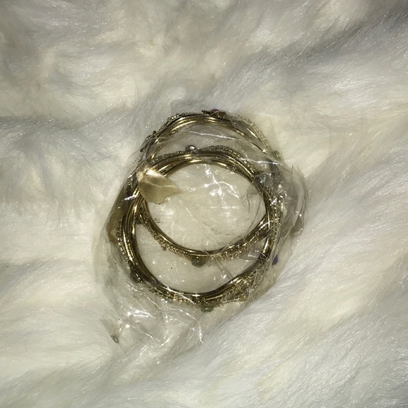 2 Gold bangles - Picture 8 of 8